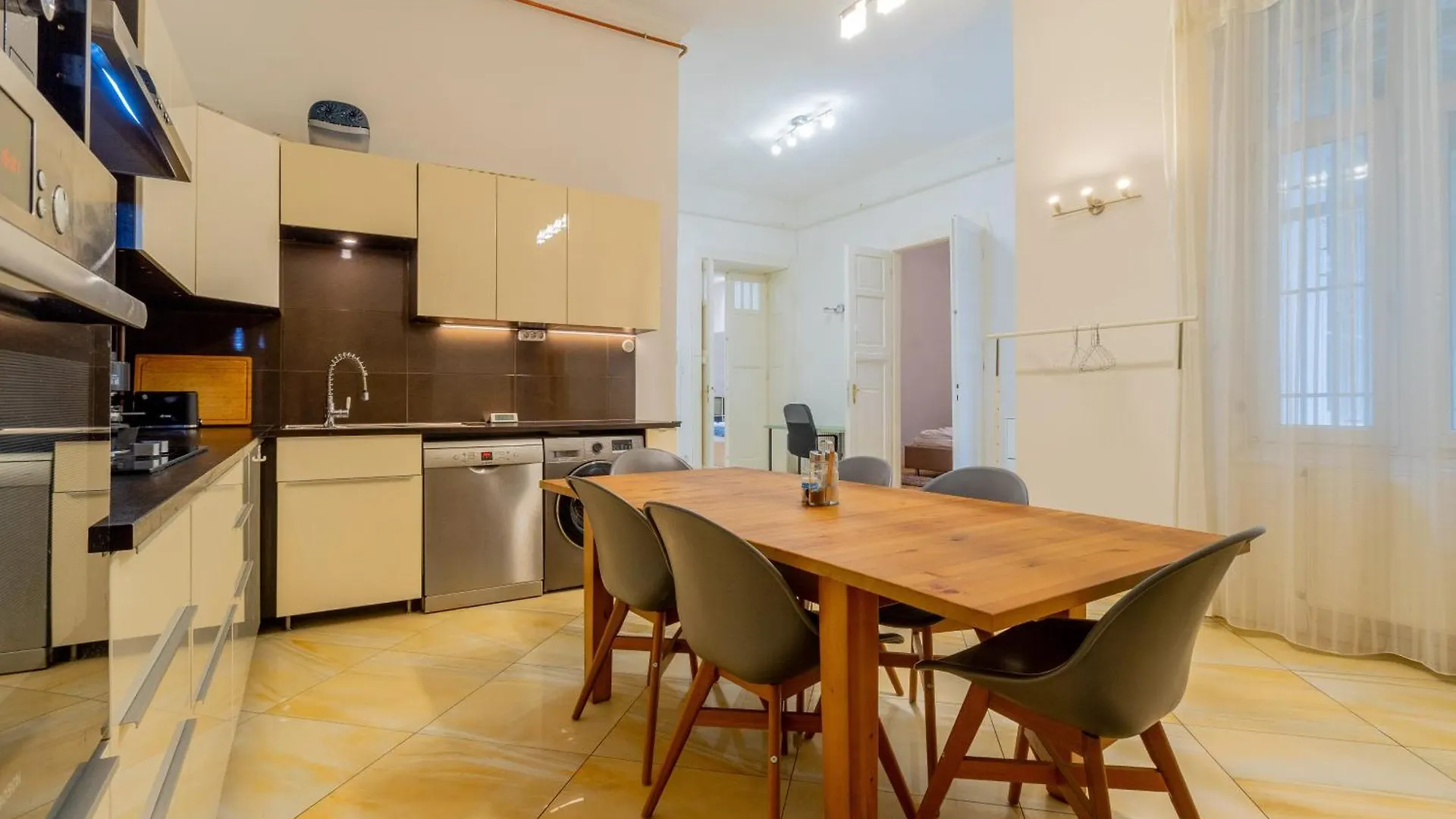 Efad Lux Apartments 2 Budapest