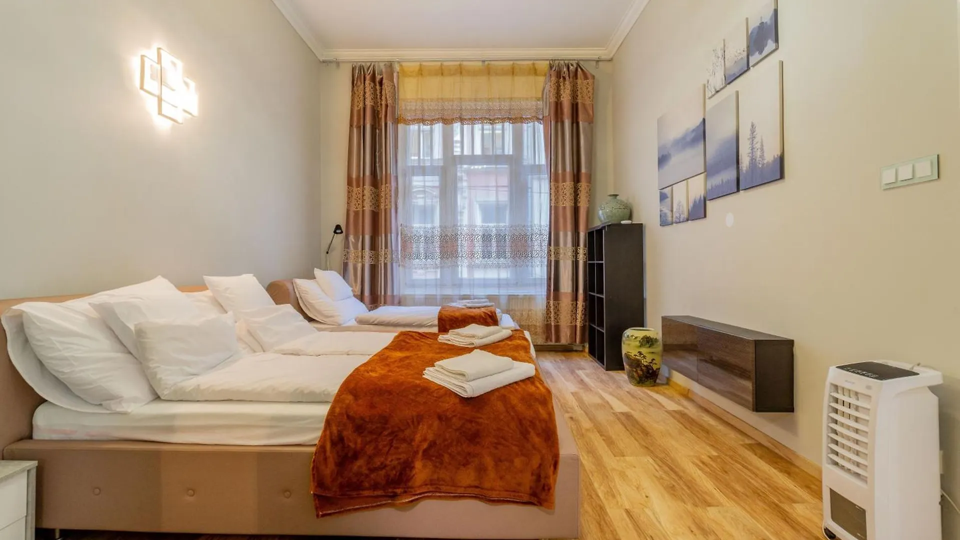 Efad Lux Apartments 2 Budapest