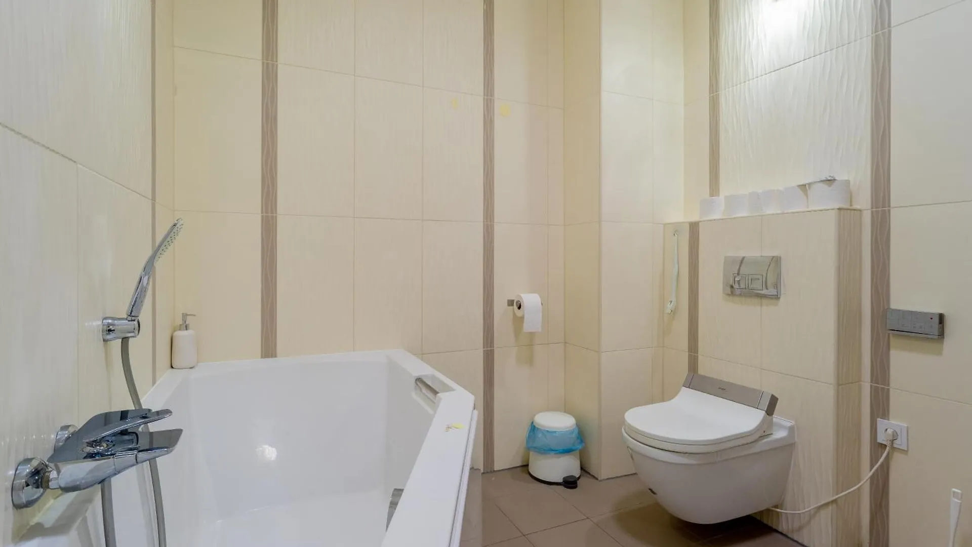 Efad Lux Apartments 2 Budapest 0*,  Hungary